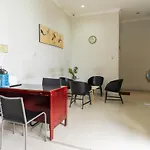 Vandolia Guest House Mitra Reddoorz